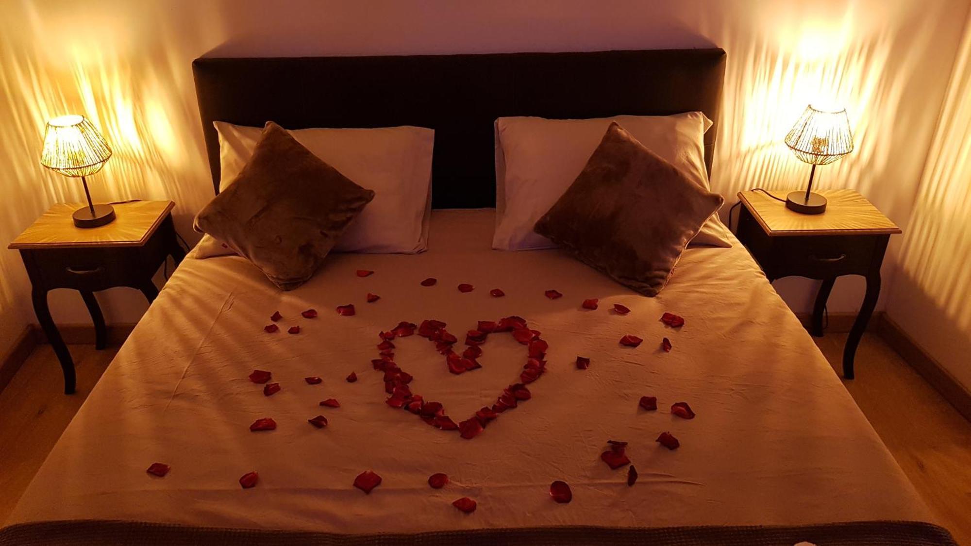 Love Room Jaccuzi Puisserguier Kültér fotó